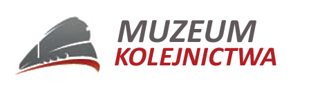 Logo Muzeum Kolejnictwa w Warszawie. Z lewej strony kształt zbliżony do szybkiego pociągu. Pociąg szary, tor w kolorze czerwonym. Obok napis Muzeum Kolejnictwa. Wyrazy jeden pod drugi, górny szary, dolny czerwony.